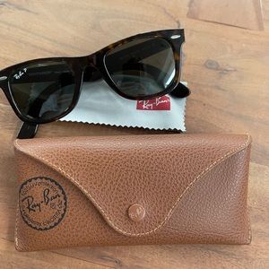 Ray-Ban Polarized Wayfarer